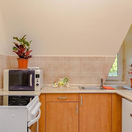 Illes Apartmanok Ii. Hajdúszoboszló المظهر الخارجي الصورة