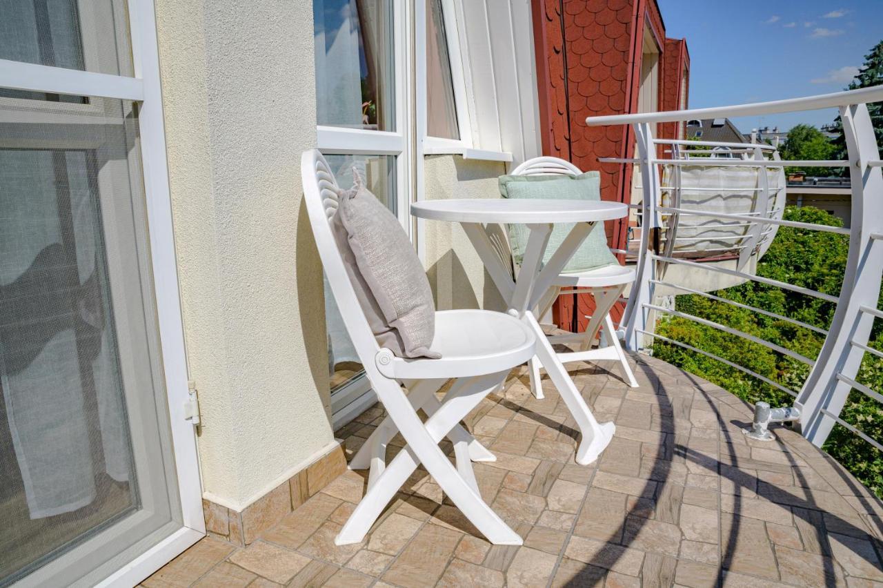 Illes Apartmanok Ii. Hajdúszoboszló المظهر الخارجي الصورة